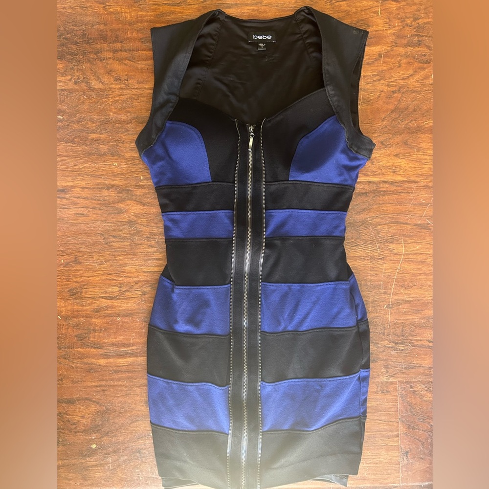 bebe black and blue dress